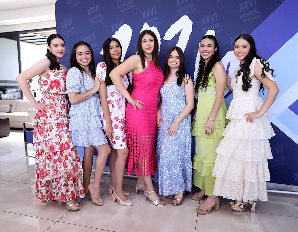 En una fresca y luminosa mañana, la generación 2026 de Antares Bilingual School celebró su esperado Senior Breakfast con mucha alegría. Vestidas de gala, las jóvenes se reunieron en Torre Aria para compartir risas, recuerdos y el final de una nueva etapa juntas.