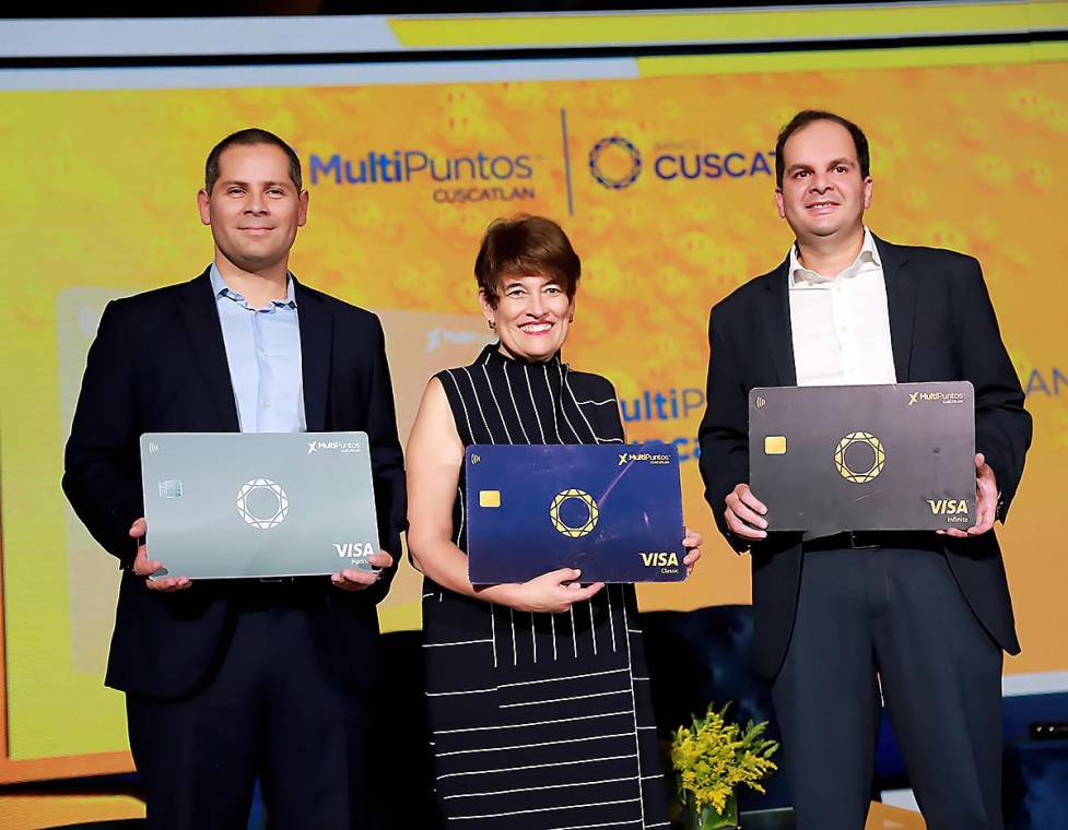 Mauricio Barrientos, Carmen Sánchez y Sergio Calderón.