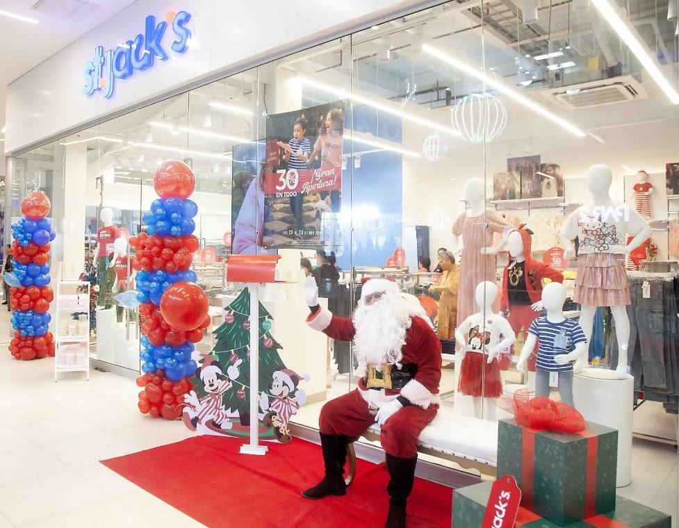 St. Jacks presentó “Tómate una foto con Santa”