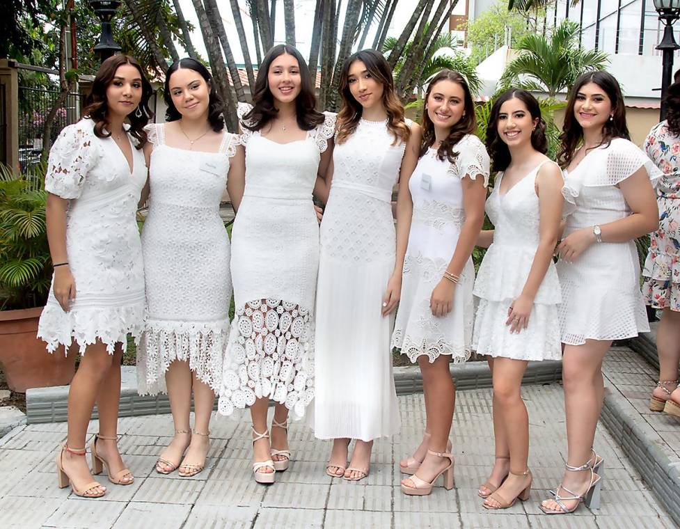 Valentina Echeverry, Paulina Sarmiento, Mariana Tinoco, Marianna Torres, Alessandra Canahuati, Silvana Canahuati y Mariangel Sikaffy.