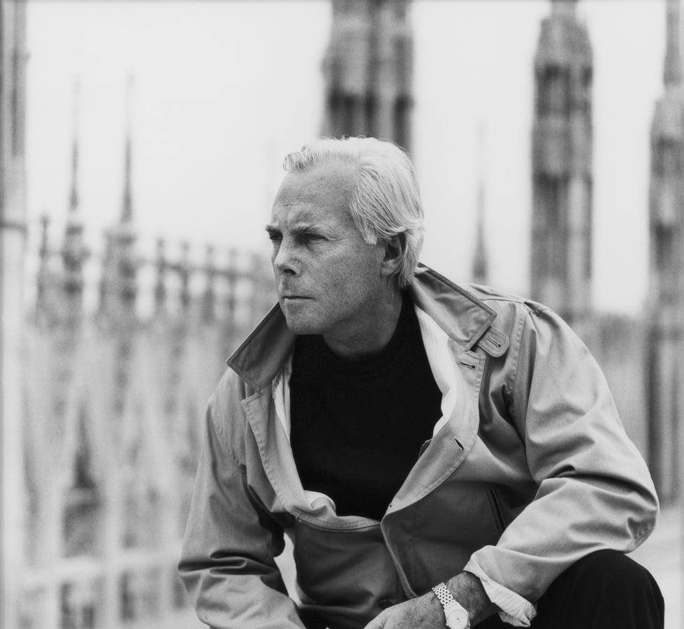 Armani soñaba con ser médico, el tiempo le mostraría que su destino era el diseño de modas.