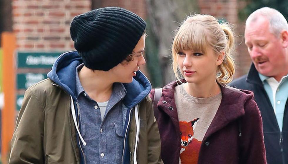 <b>Taylor Swift (2012-2013)</b>Una de sus novias más conocidas fue Taylor. Su corta relación fue tan intensa que varias de las canciones más populares de la carrera de la estrella del pop Swift fueron inspiradas en él.