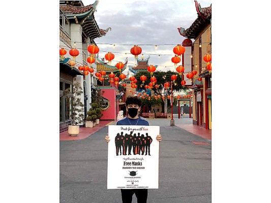 Arath anuncia la entrega de las mascarillas en Chinatown $!Arath anuncia la entrega de las mascarillas en Chinatown