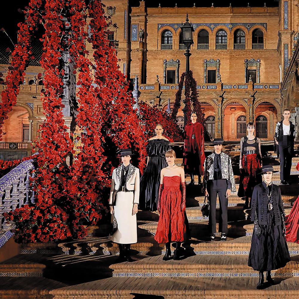La pasarela Crucero 2022 de Dior en la que la modelo hondureña debutó a paso firme $!La pasarela Crucero 2022 de Dior en la que la modelo hondureña debutó a paso firme