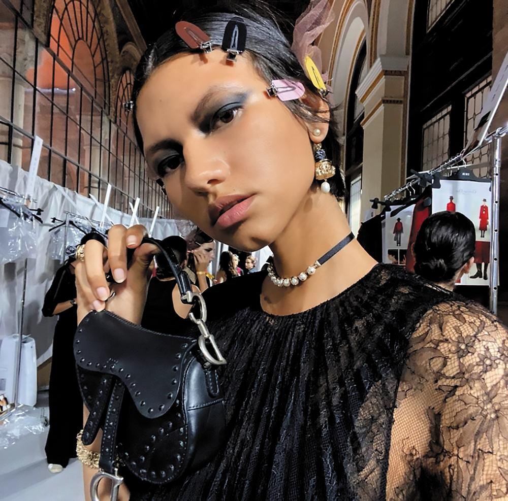 Iveth en el backstage de Dior $!Iveth en el backstage de Dior