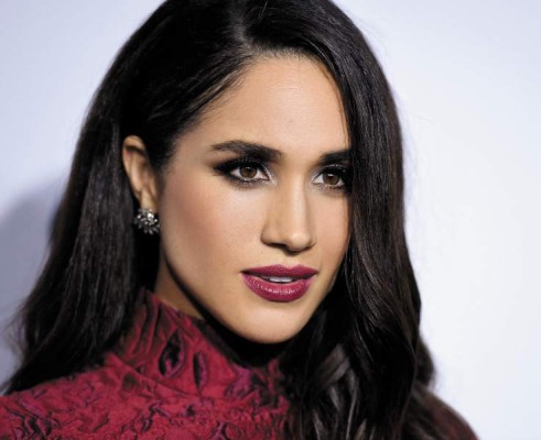Meghan Markle arrives at ELLE's 6th annual Women in Television celebration at the Sunset Tower Hotel on Wednesday, Jan. 20, 2016, in Los Angeles. (Photo by Jordan Strauss/Invision/AP) $!Meghan Markle arrives at ELLE's 6th annual Women in Television celebration at the Sunset Tower Hotel on Wednesday, Jan. 20, 2016, in Los Angeles. (Photo by Jordan Strauss/Invision/AP)