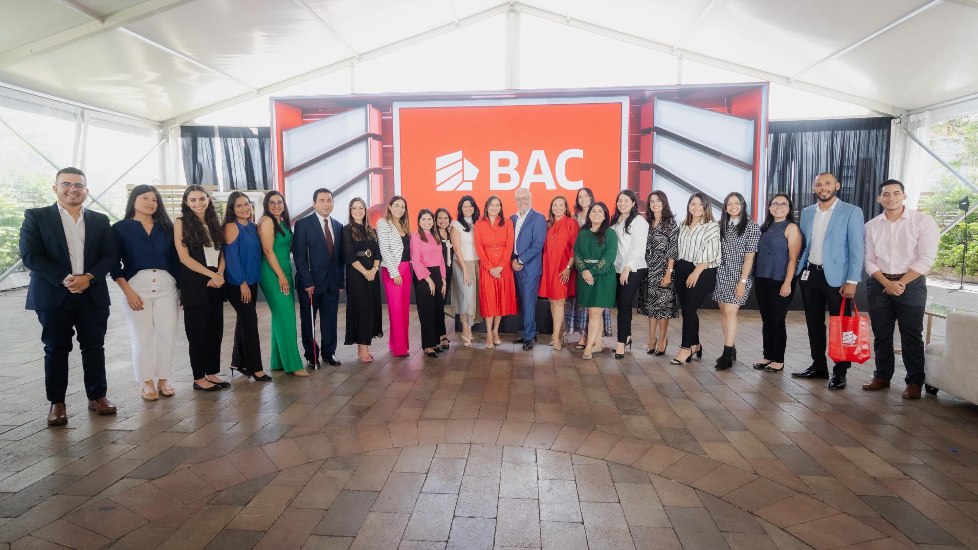 Equipo de BAC. $!Equipo de BAC.