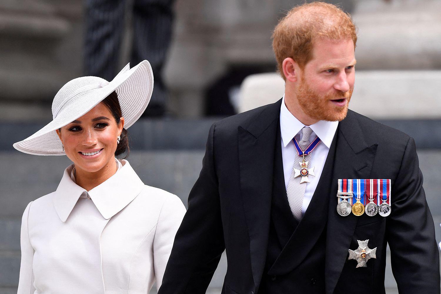 Harry asistirá a la coronación de Carlos III, mientras Meghan... $!Harry asistirá a la coronación de Carlos III, mientras Meghan...
